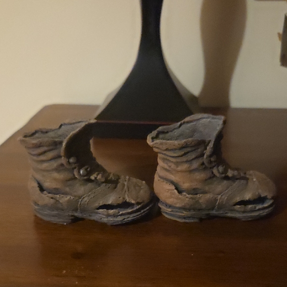 Vintage Clay Childrens Shoes (Table Ornaments) - Picture 6 of 6